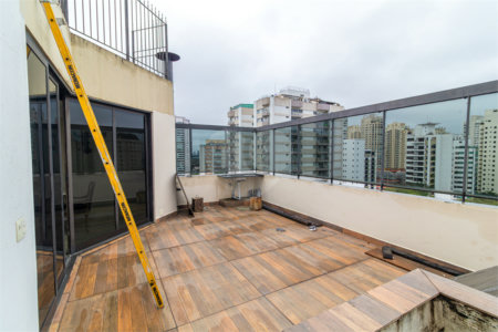 Duplex à venda com 4 quartos, sendo 3 suítes, em Campo Belo, São Paulo, SP