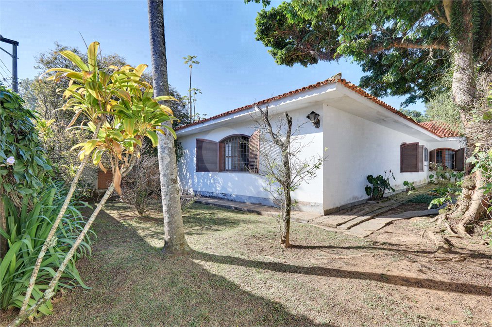 Casa de Vila à venda com 4 suítes em Granja Julieta, São Paulo, SP