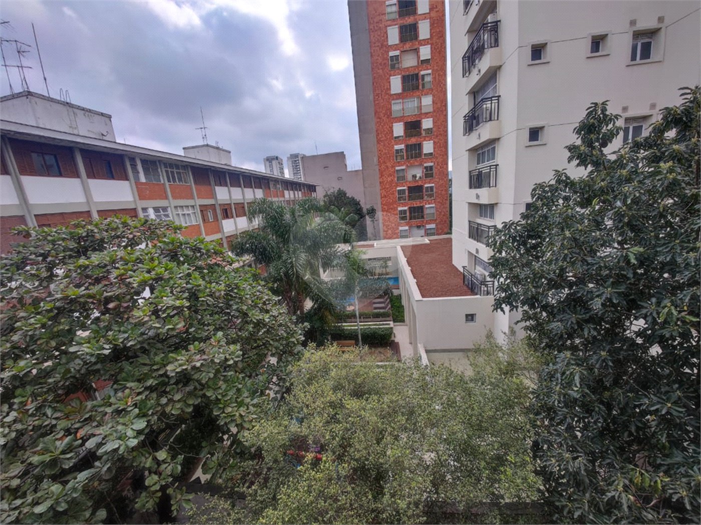 Apartamento à venda com 2 quartos em Alto da Boa Vista, São Paulo, SP
