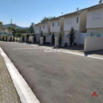 Casa à venda com 2 quartos no condomínio Residencial Manuela, Chácaras Maringá, Atibaia - SP