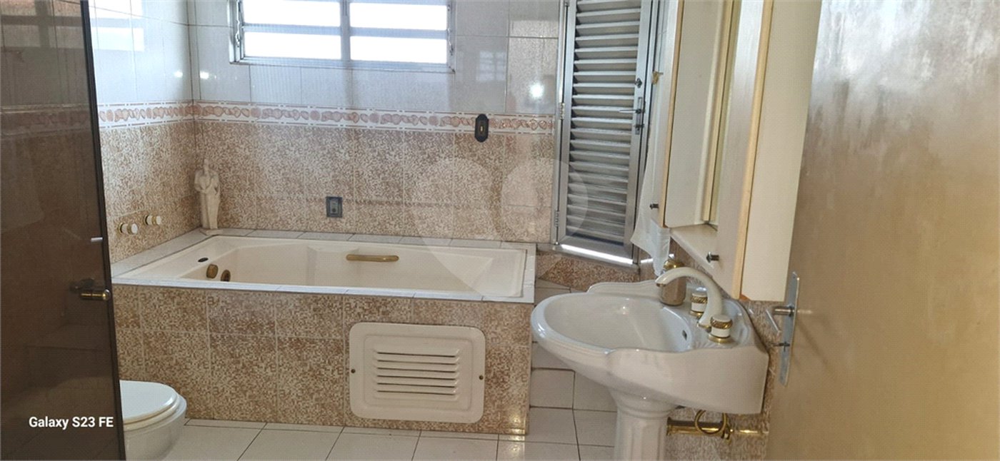 Sobrado à venda com 2 quartos, sendo 1 suíte,  em Vila Guilherme, São Paulo, SP