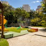 Apartamento à venda com 3 quartos, sendo 1 suíte, em Moema, São Paulo, SP