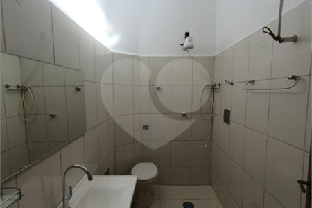 Sobrado à venda ou para alugar com 2 quartos em Vila Marieta, São Paulo, SP