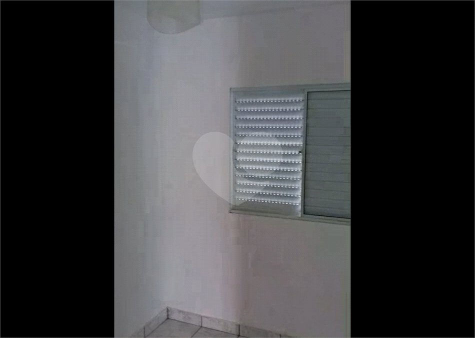 Apartamento para alugar com 2 quartos em Jardim da Glória, Cotia, SP