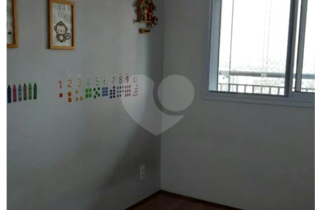 Apartamento à venda com 2 quartos em Jardim Esmeralda, São Paulo, SP