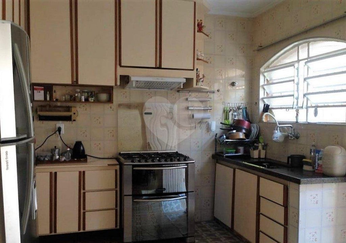 Sobrado à venda com 4 quartos, sendo 1 suíte,  em Horto Florestal, São Paulo, SP