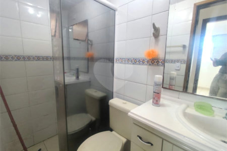 Apartamento à venda com 2 quartos em Sítio Pinheirinho, São Paulo, SP