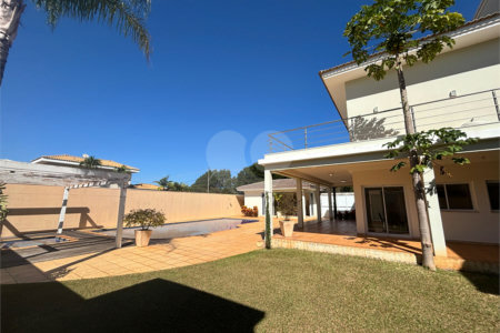 Casa á venda condomínio Damha I