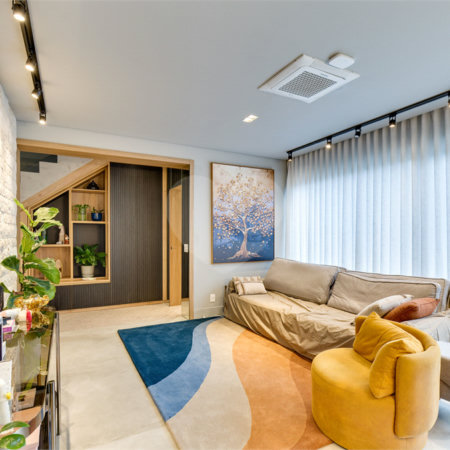Casa à venda com 4 suítes no condomínio Jardim Flora, São Paulo - SP