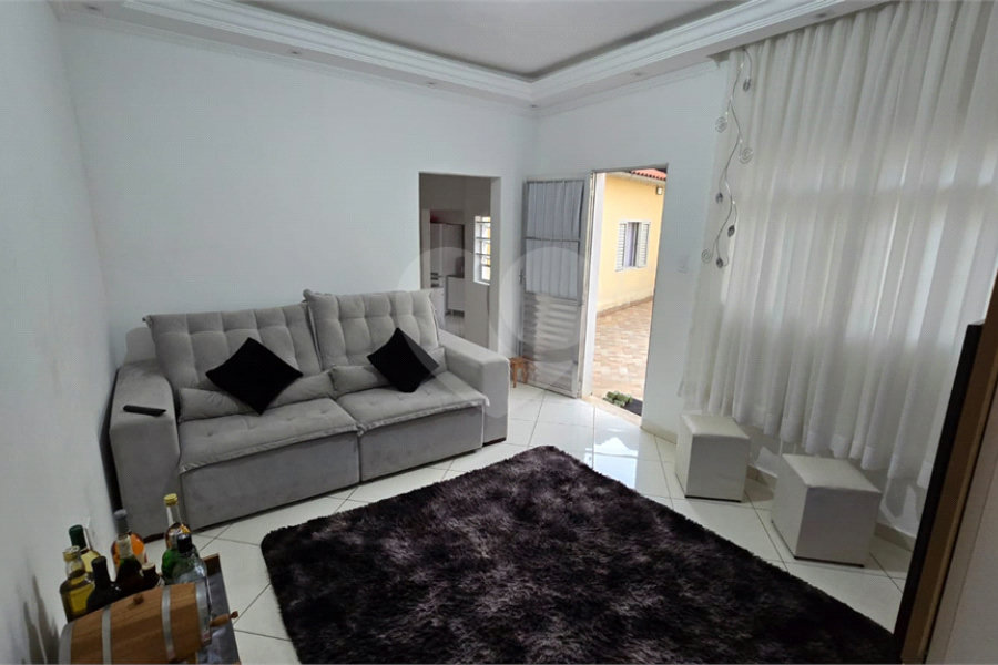Casa à venda com 2 quartos, sendo 1 suíte,  em Vila Bonilha, São Paulo, SP
