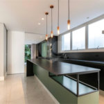 Casa à venda com 4 suítes no condomínio Hípica Garden, São Paulo - SP