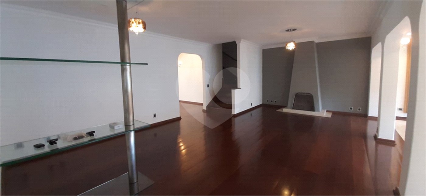Sobrado à venda ou para alugar com 4 quartos, sendo 3 suítes,  em Jardim Franca, São Paulo, SP