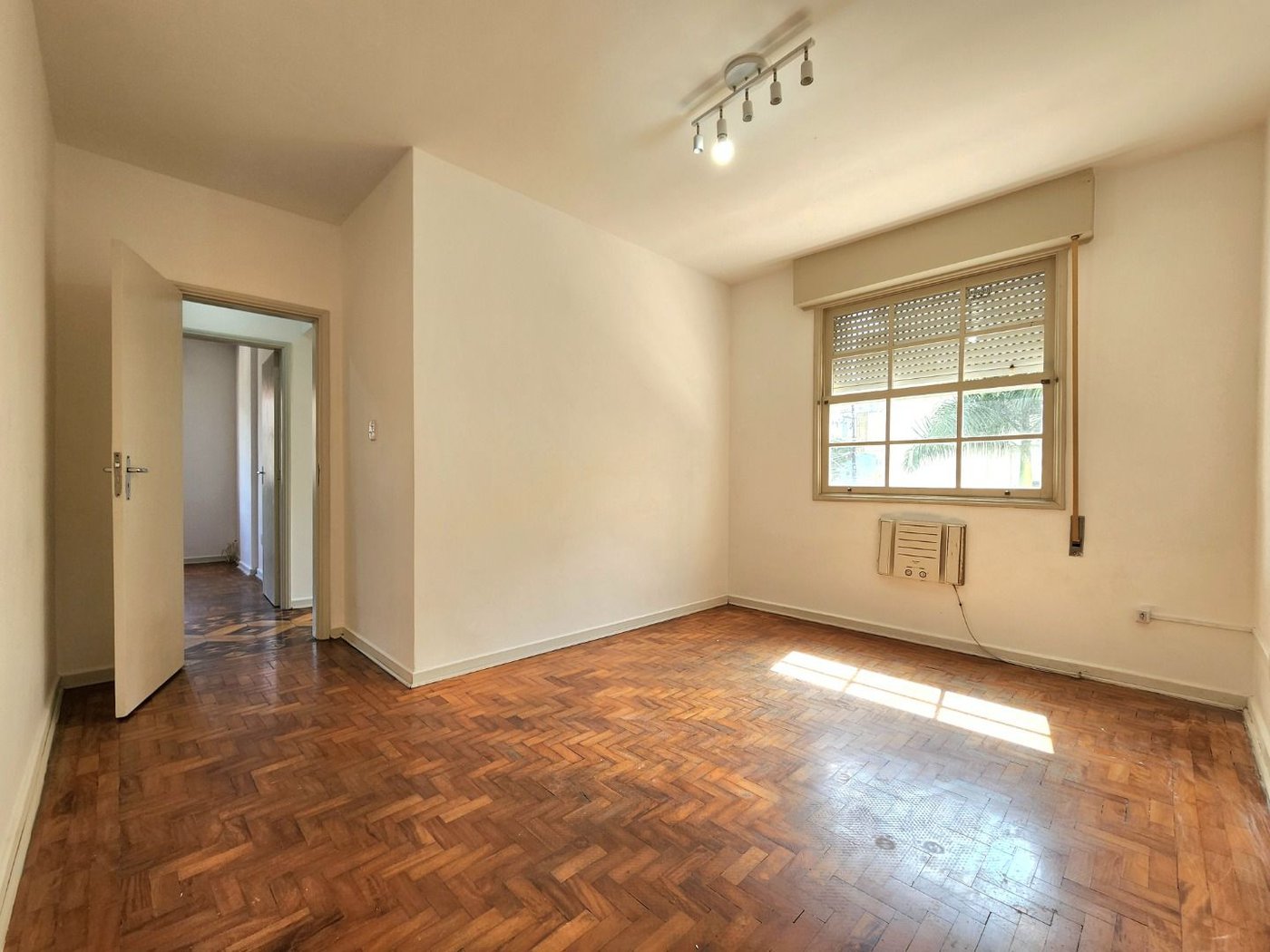 Apartamento com 3 dormitórios para alugar, 130 m² por R$ 5.500,00/mês - Gonzaga - Santos/SP