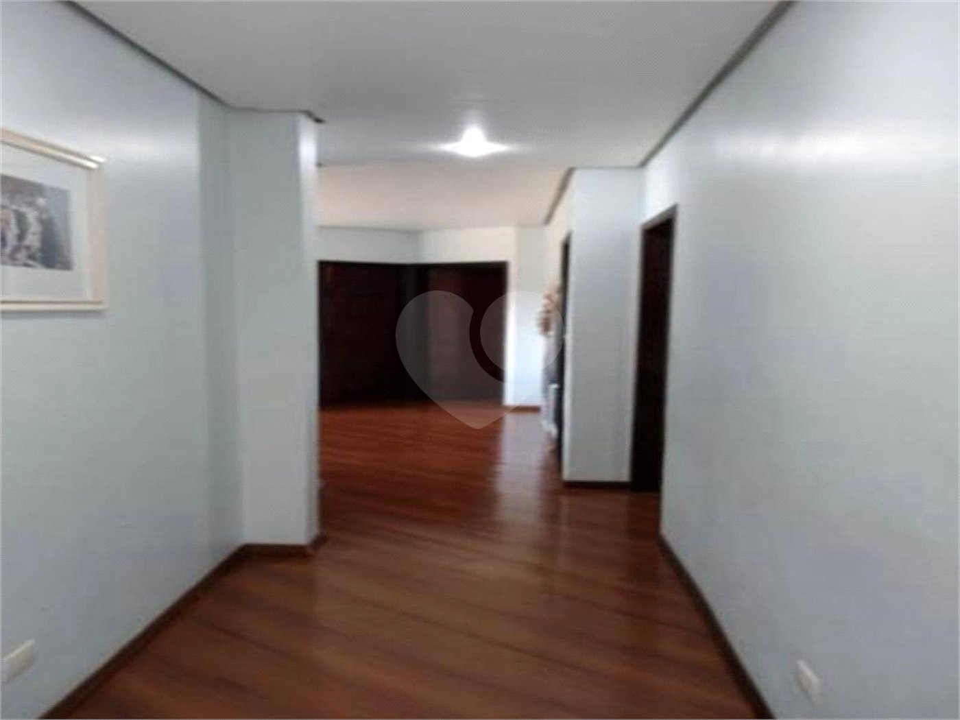 Sobrado à venda com 5 quartos, sendo 3 suítes, em Tremembé, São Paulo, SP