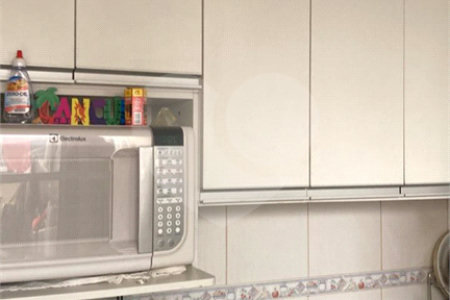 Casa à venda com 3 quartos em Jardim Santa Mena, Guarulhos, SP