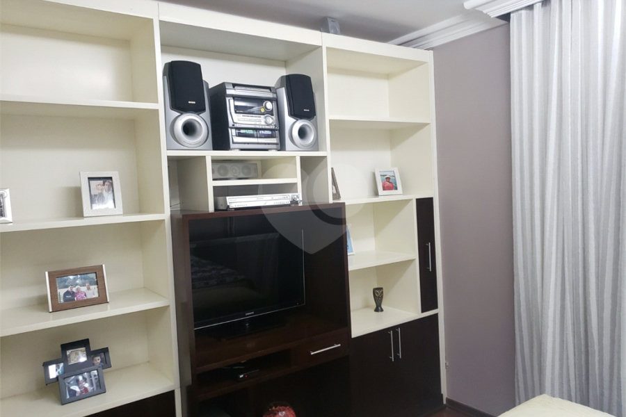 Casa à venda com 3 suítes no condomínio Alpes da Cantareira, Mairiporã - SP
