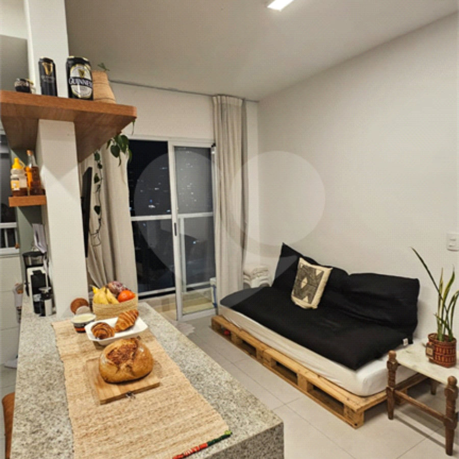 Apartamento no edificio Square Vila oliveira