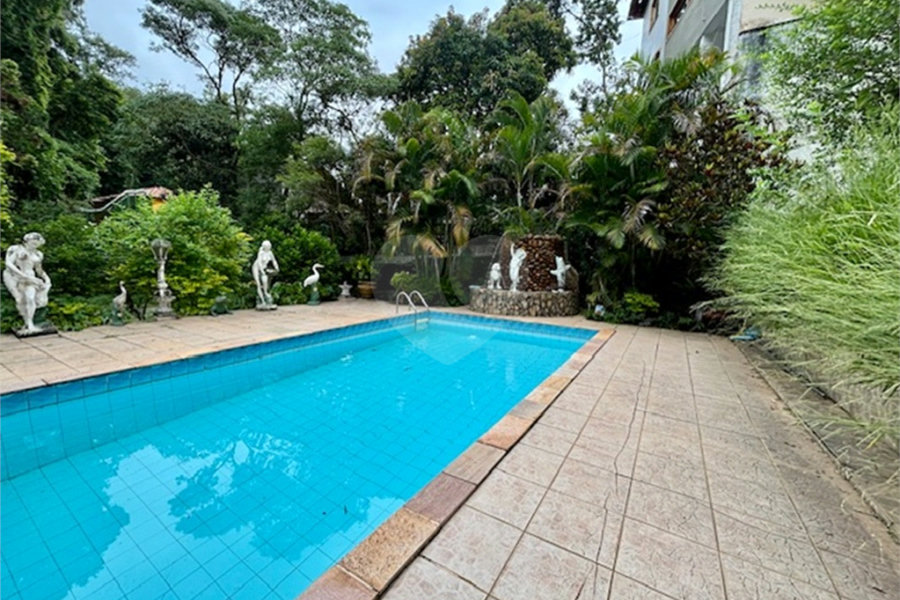 Sobrado à venda com 5 quartos, sendo 2 suítes, em Vila Albertina, São Paulo, SP