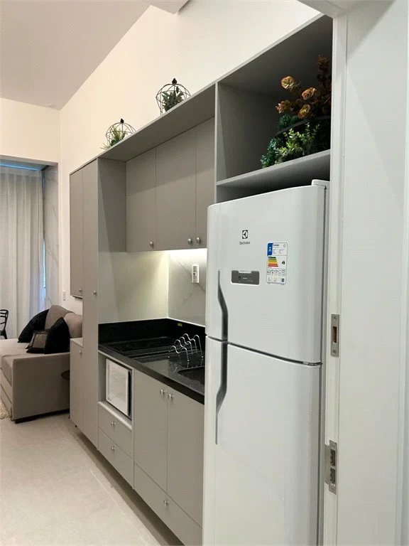 Apartamento à venda ou para alugar com 1 quarto em Pinheiros, São Paulo, SP