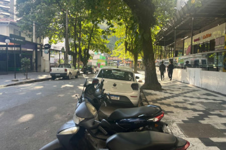Oportunidade em Pitangueiras! Apartamento de 2 Dormitórios a Poucos Passos da Praia