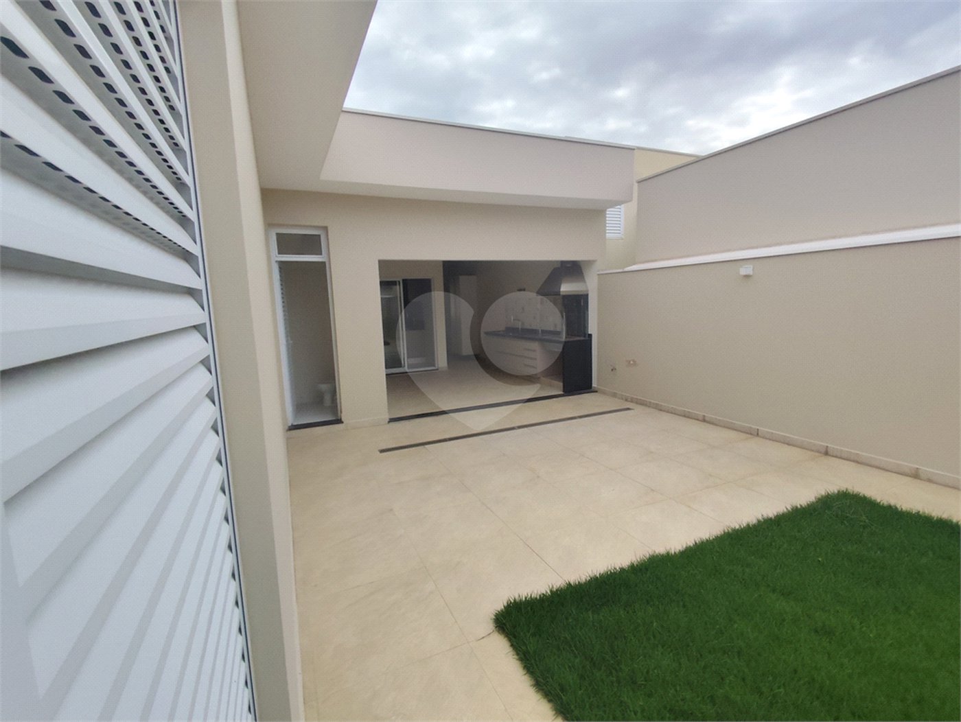 Casa Térrea para alugar com 3 suítes em Jardim Esplanada II, Indaiatuba, SP