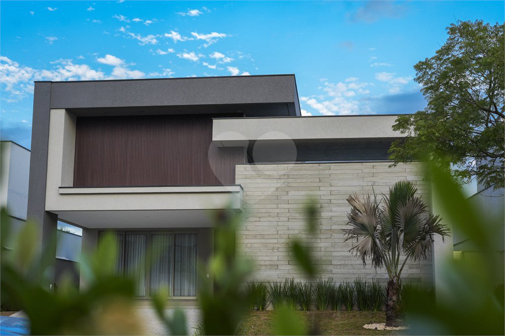 Casa à venda com 4 suítes no condomínio Alphaville Nova Esplanada 4, Votorantim - SP