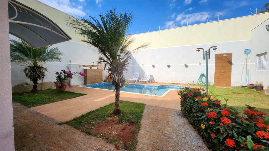 Casa à venda com 3 quartos, sendo 1 suíte,  em Cidade Jardim, Araraquara, SP