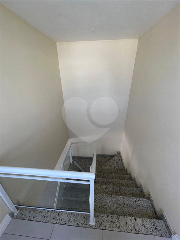 Casa à venda com 3 quartos, sendo 1 suíte, no condomínio Residencial Green Ville, Rio de Janeiro - RJ