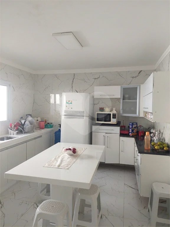 Casa à venda com 4 quartos, sendo 1 suíte, em Minas de Inhandjara, Itupeva, SP
