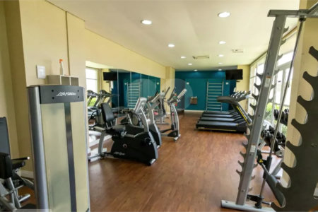 Apartamento à venda com 3 quartos, sendo 1 suíte, em Jardim Zaira, Guarulhos, SP