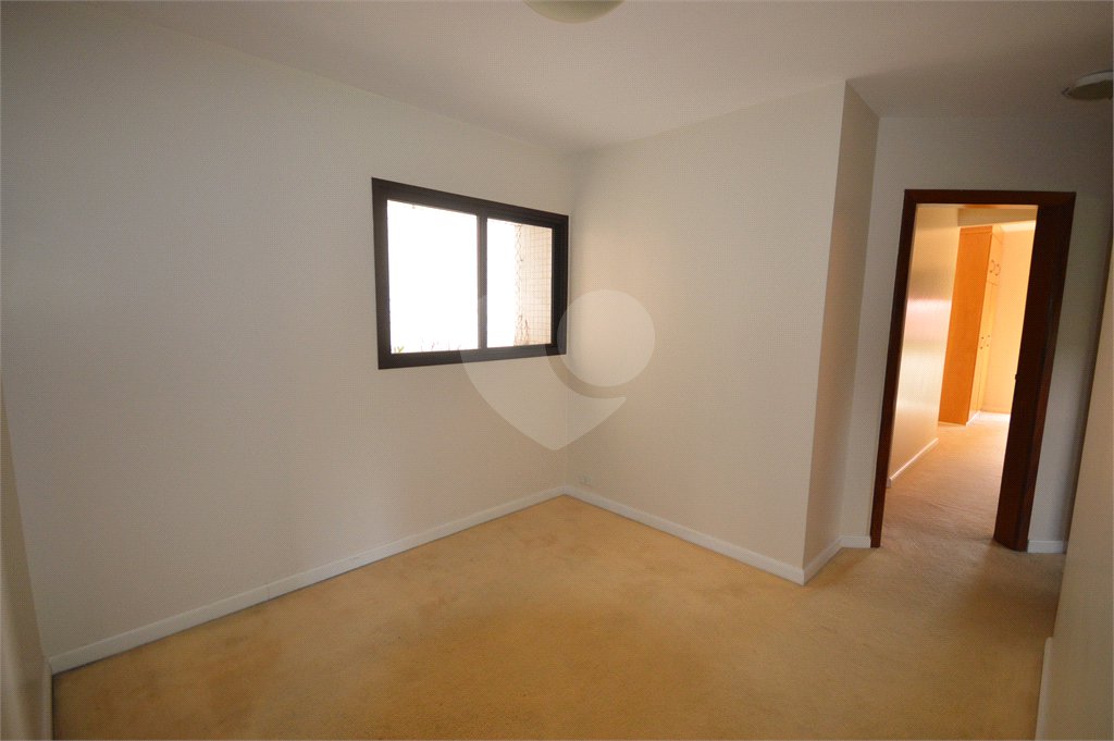 Apartamento à venda com 4 quartos, sendo 2 suítes, em Jardim Ampliação, São Paulo, SP