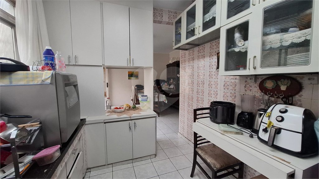 Sobrado à venda com 4 quartos em Bom Retiro, São Paulo, SP