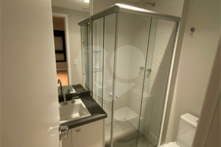 Apartamento para alugar com 2 suítes em Vila Olímpia, São Paulo, SP