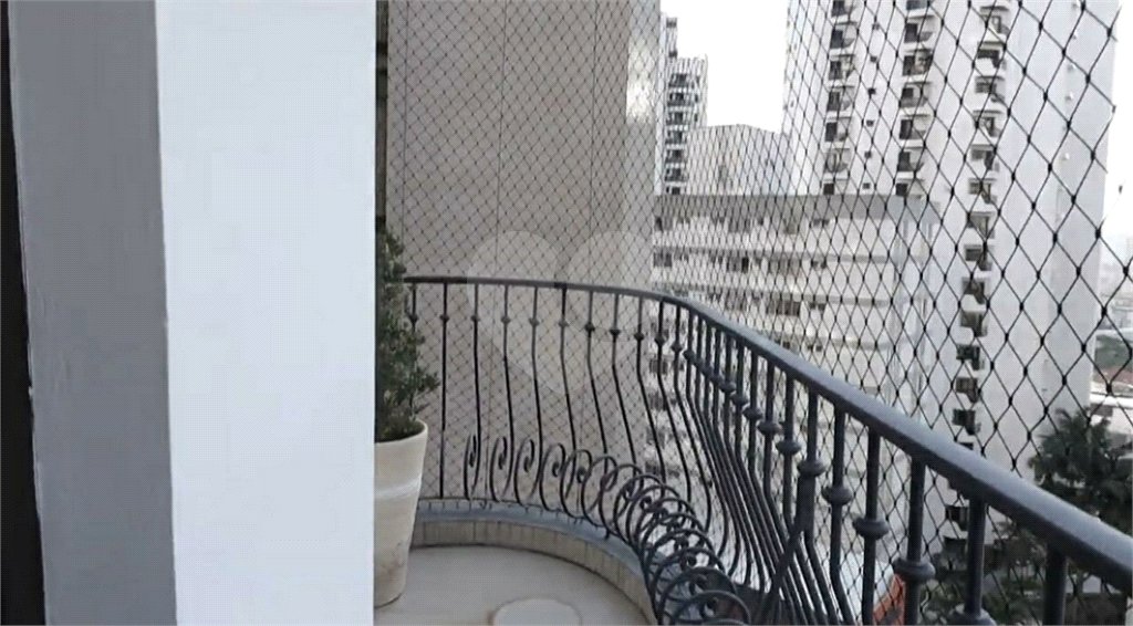 Apartamento à venda com 4 suítes em Santana, São Paulo, SP