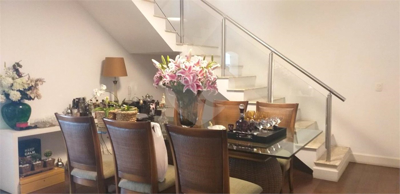 Casa à venda com 4 quartos, sendo 3 suítes,  em Jardim Bonfiglioli, São Paulo, SP