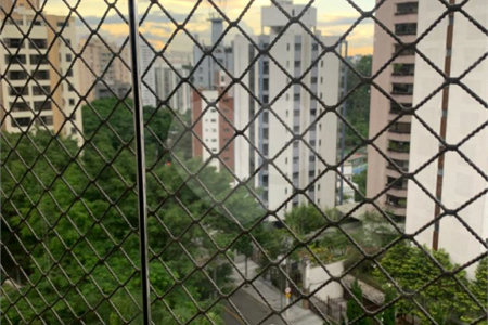 Apartamento à venda com 3 suítes em Vila Suzana, São Paulo, SP