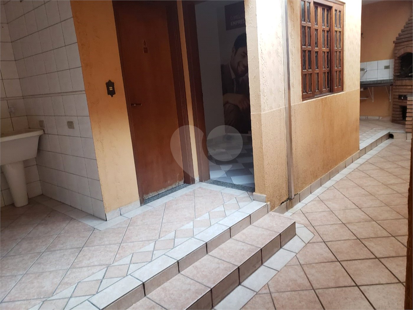 Casa à venda com 5 quartos, sendo 3 suítes,  em Vila Galvão, Guarulhos, SP
