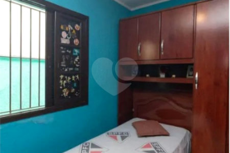 Casa Térrea à venda com 4 quartos, sendo 1 suíte,  em Vila Mazzei, São Paulo, SP