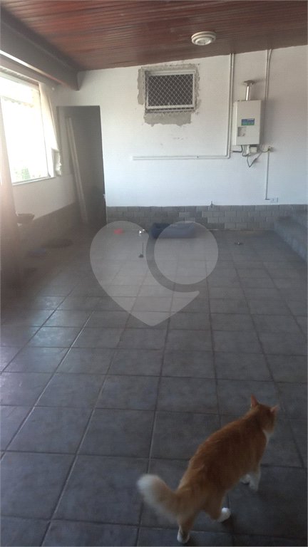 Casa à venda com 5 quartos, sendo 2 suítes, em Jardim Santa Clara, Guarulhos, SP