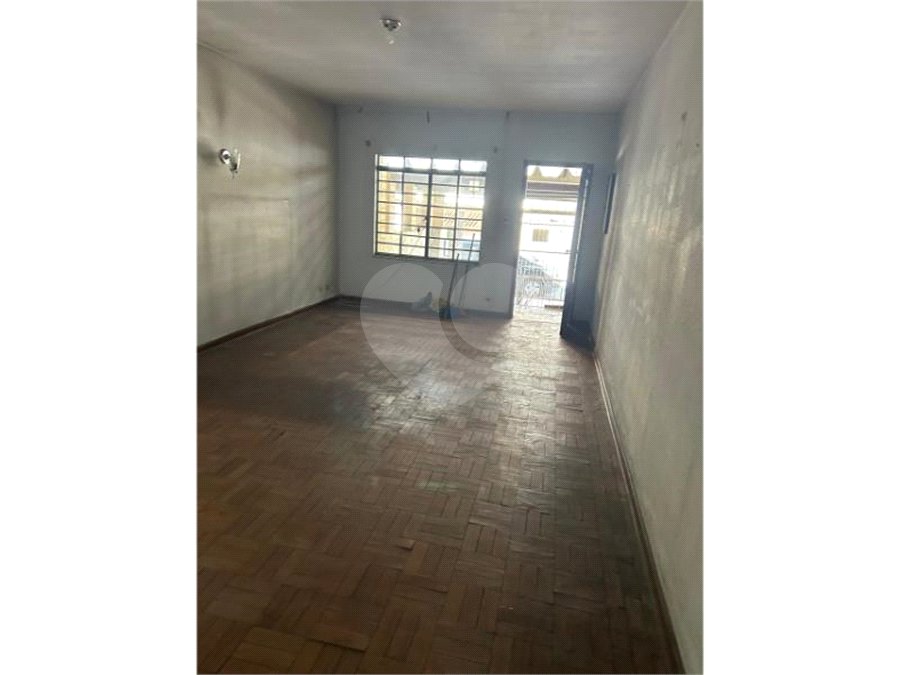 Sobrado à venda com 3 quartos, sendo 1 suíte, em Vila Paulicéia, São Paulo, SP