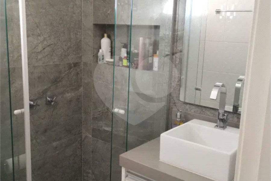 Apartamento à venda com 3 quartos, sendo 1 suíte, em Vila Guilherme, São Paulo, SP