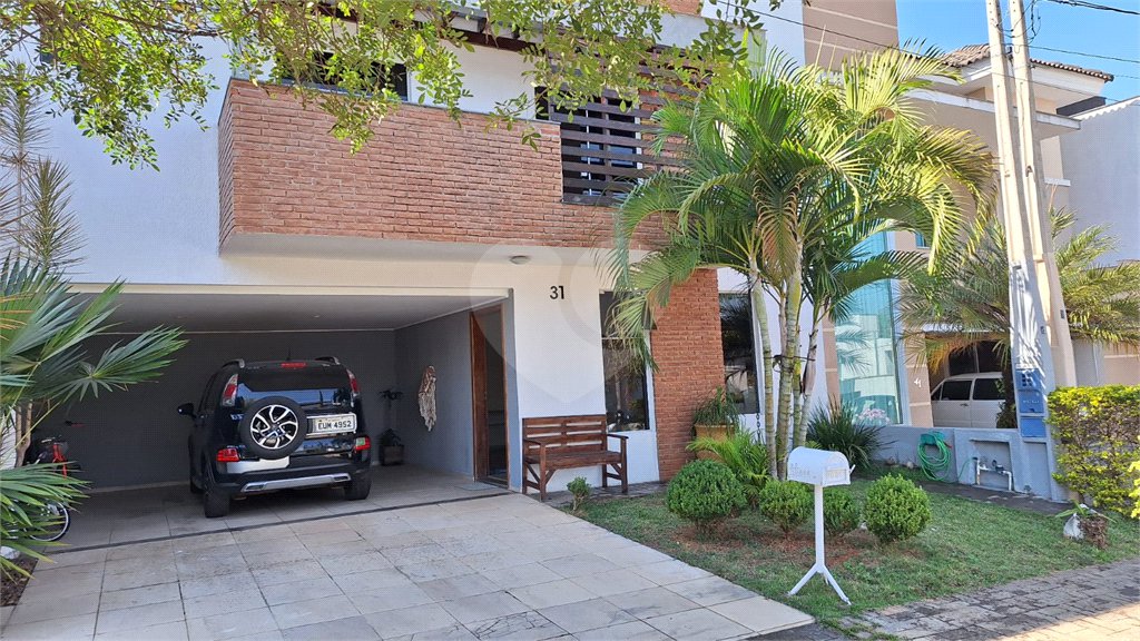 Casa à venda com 3 quartos, sendo 1 suíte, no condomínio Golden Park Residence, Sorocaba - SP