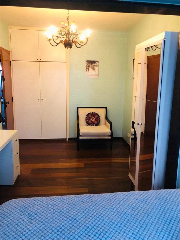 Casa Térrea à venda com 3 quartos, sendo 1 suíte, em Jardim Londrina, São Paulo, SP