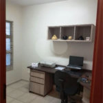 Casa à venda com 4 quartos, sendo 1 suíte, no condomínio Residencial Esplanada, Salto - SP