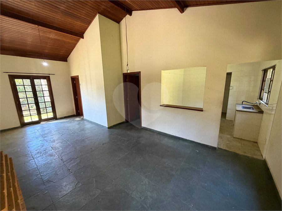 Chácara à venda com 3 quartos, sendo 1 suíte,  em Chácaras São Bento, Valinhos, SP
