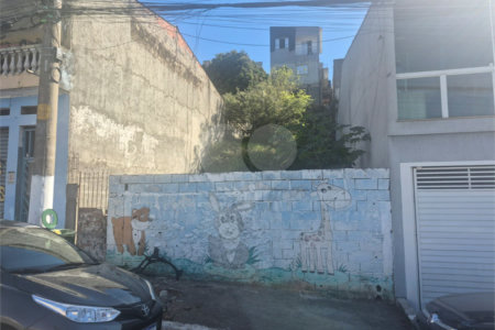 Terreno à venda em Jardim Adelfiore, São Paulo, SP