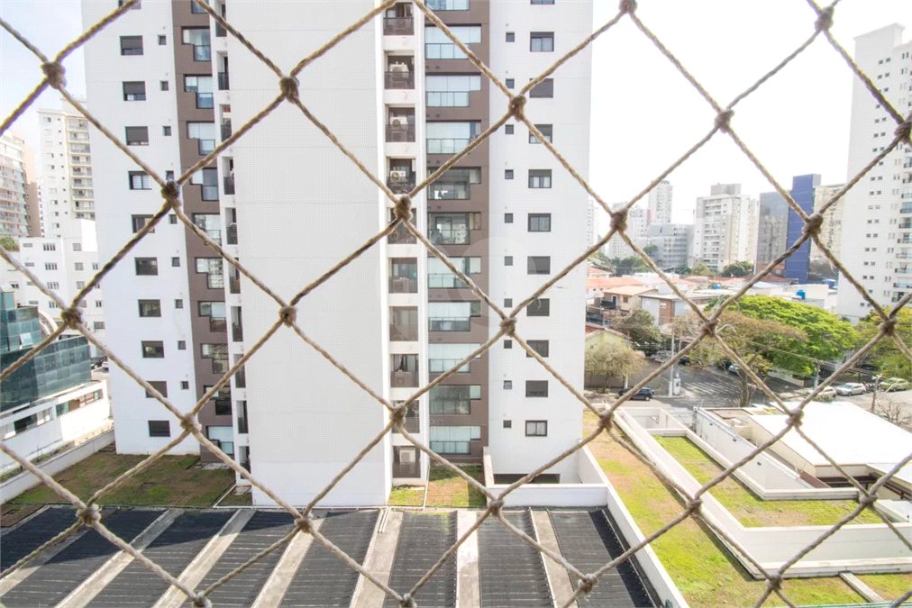 Apartamento à venda com 2 quartos, sendo 1 suíte, em Campo Belo, São Paulo, SP
