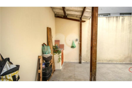 Prédio à venda com 5 quartos em Santa Teresinha, São Paulo, SP