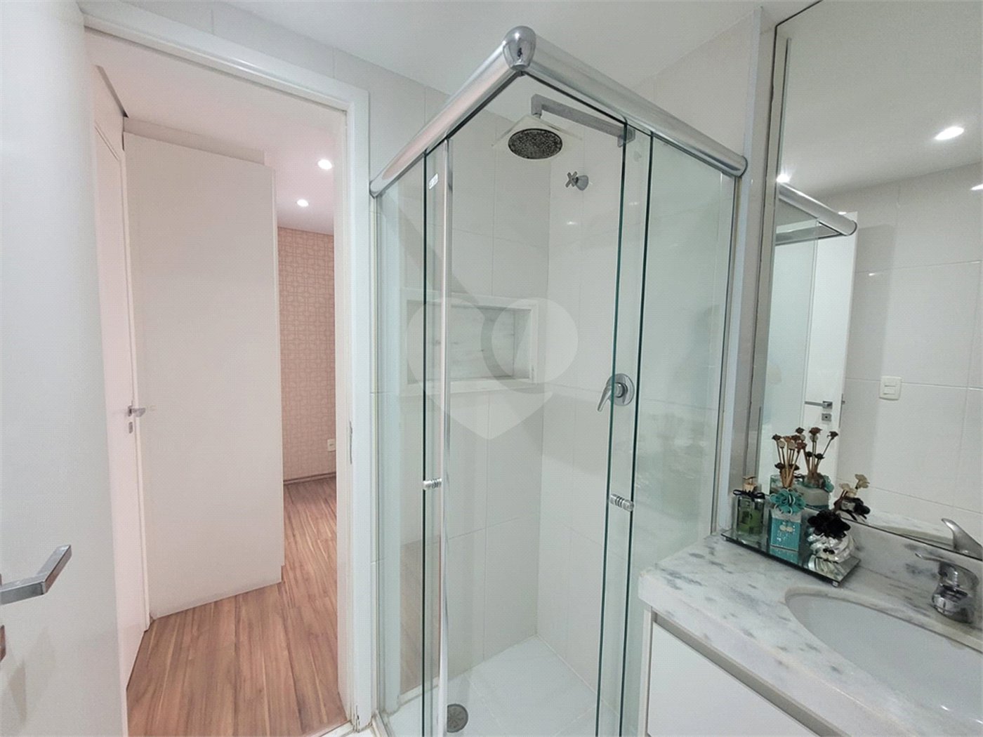 Apartamento à venda com 3 suítes no Centro, Santo André, SP