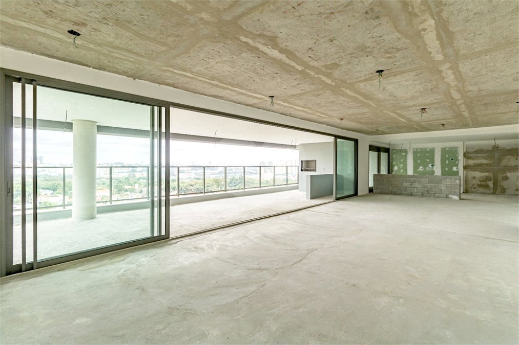 Apartamento à venda com 4 suítes em Alto de Pinheiros, São Paulo, SP